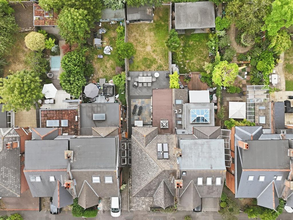 Property photo 2 of 27 1_006_Dji_20260730104347_0011_d.Jpg