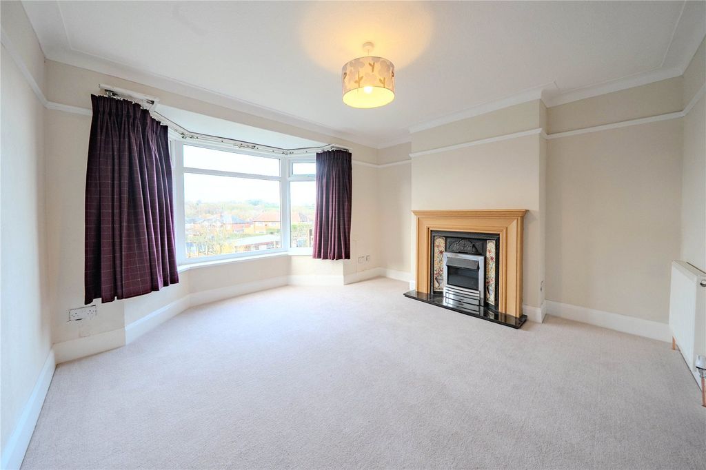 Property photo 2 of 18 Picture No. 02