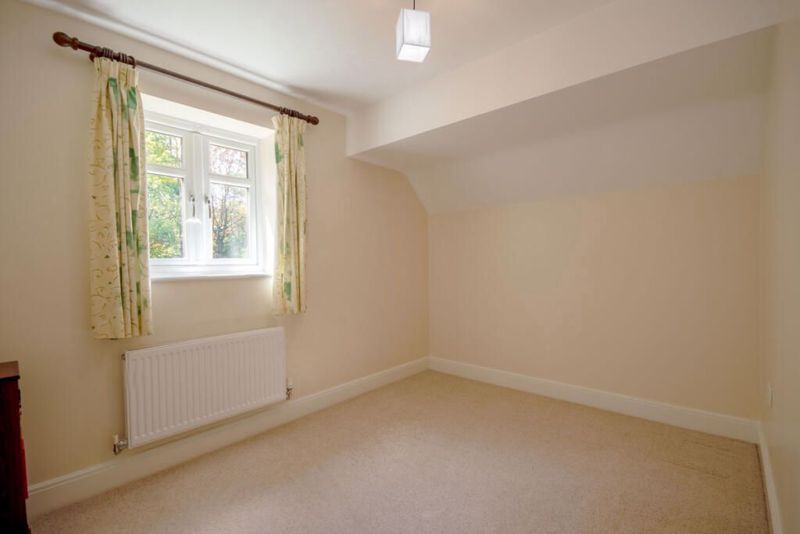 Property photo 2 of 15 Photo 12