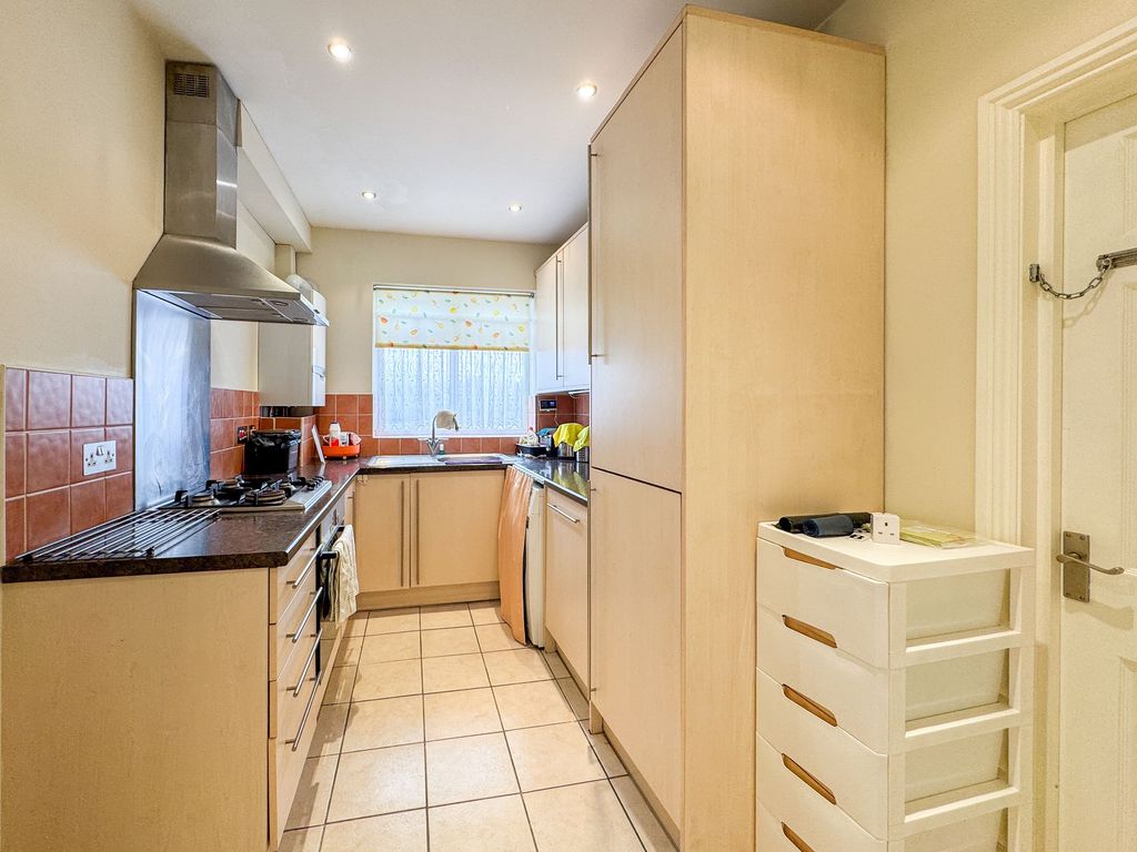 Property photo 3 of 22