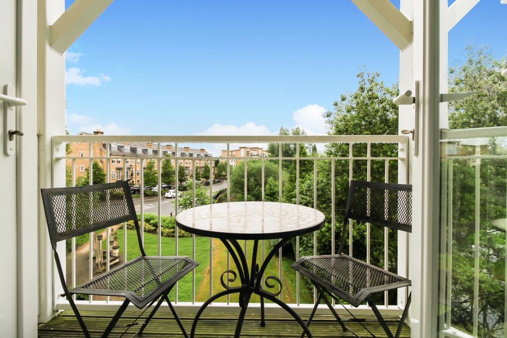 Property photo 2 of 17 59404