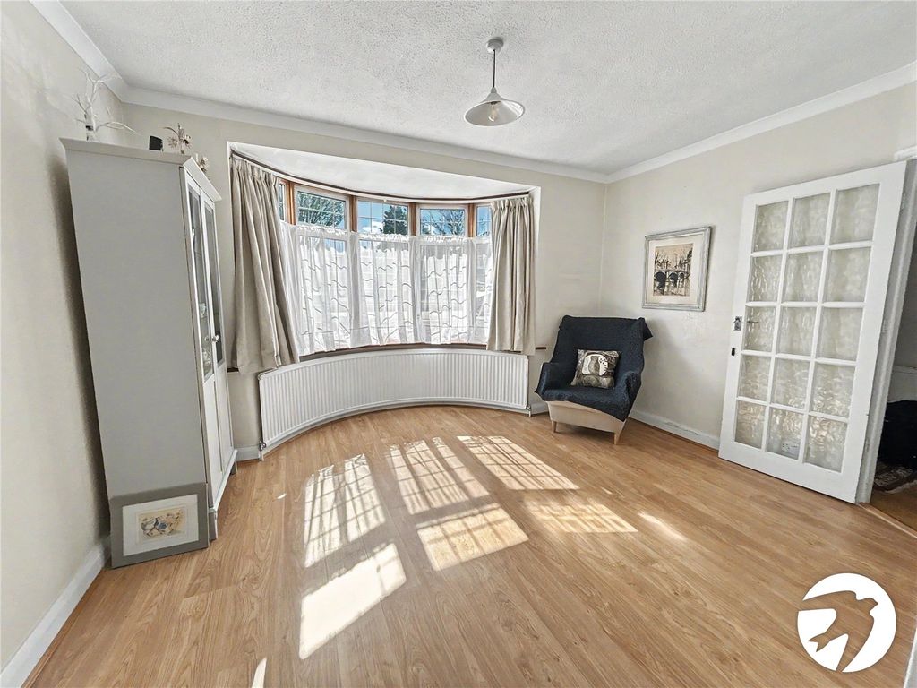 Property photo 3 of 17 Picture No. 09