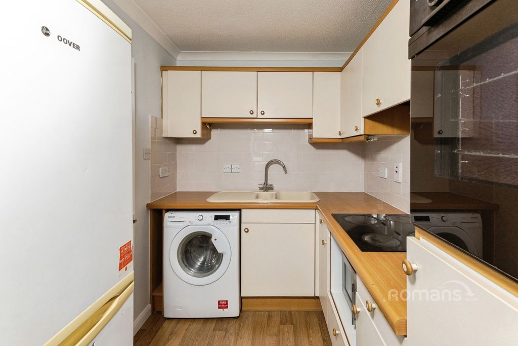 Property photo 2 of 9 Pbox-Img.Jpg