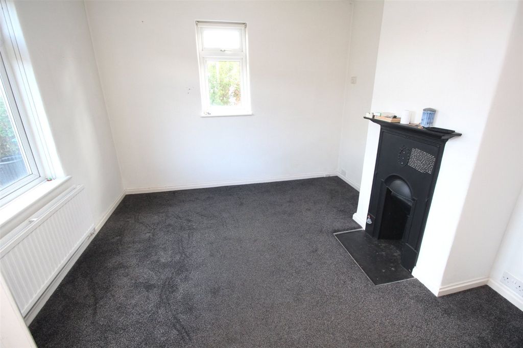 Property photo 3 of 12 Picture No. 04