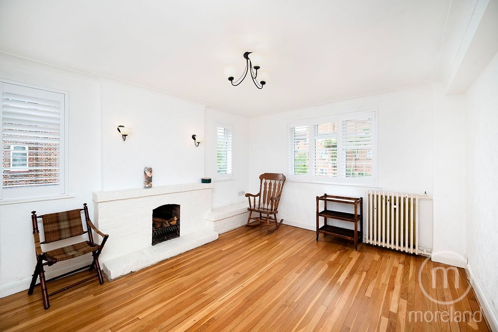 Property photo 2 of 12 5050251