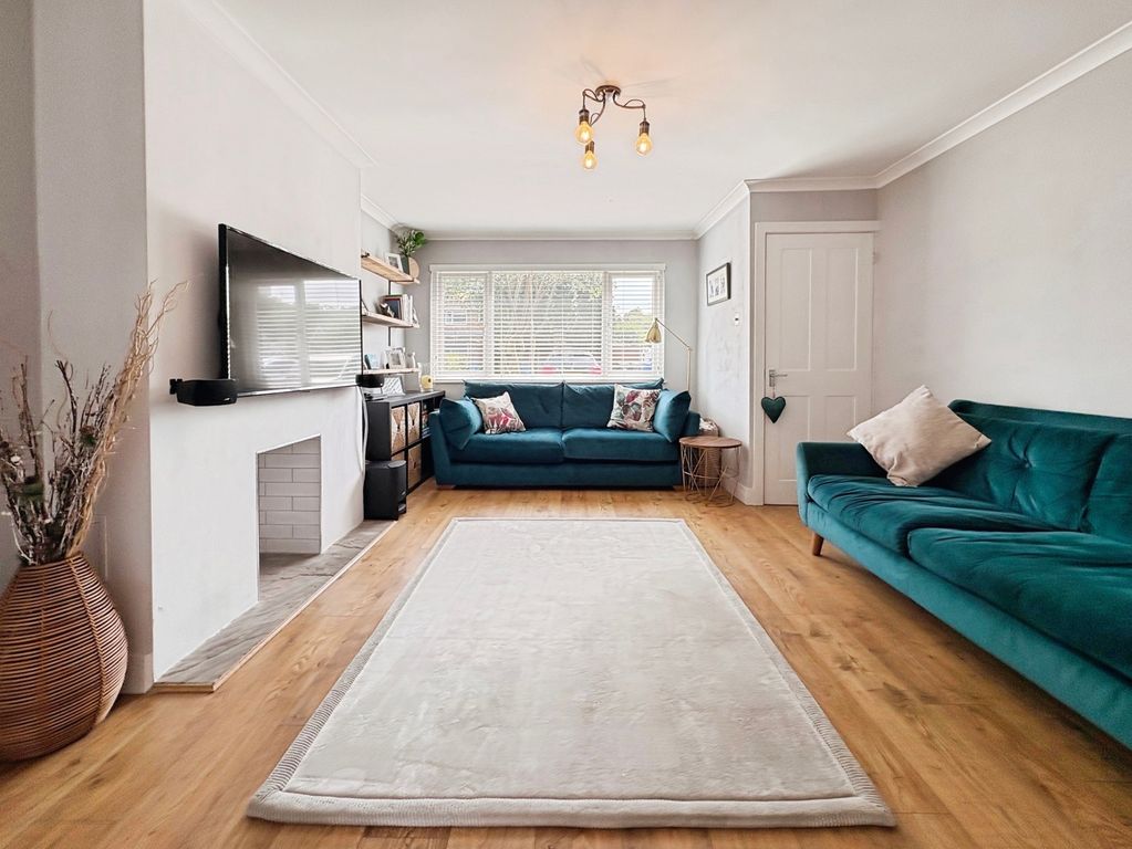 Property photo 3 of 14 Pbox-Img.Jpg