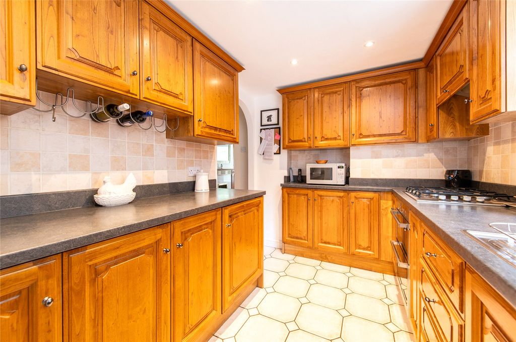 Property photo 3 of 22 Picture No. 42