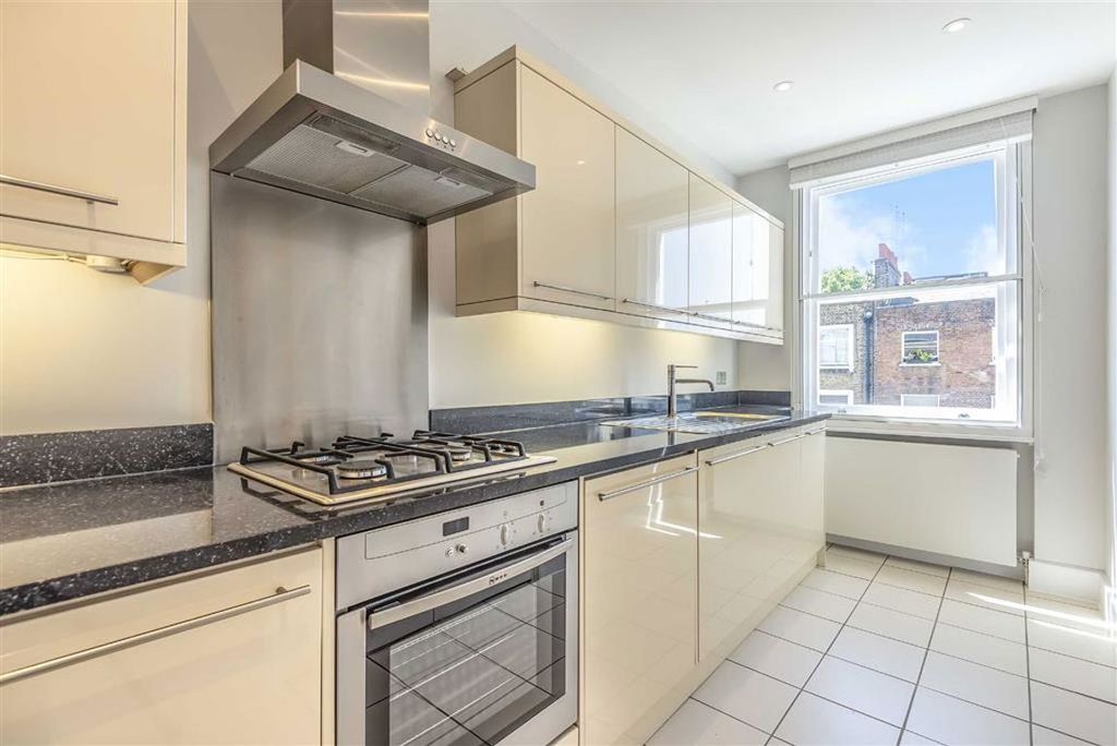 Property photo 2 of 5