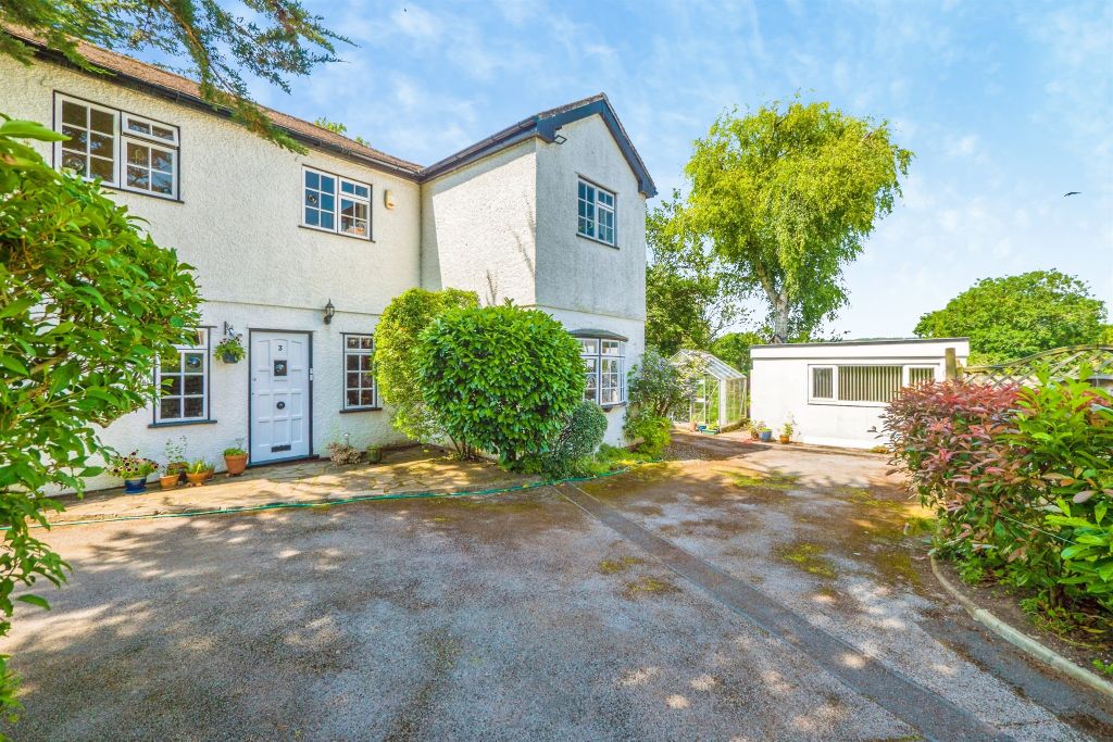 Property photo 1 of 25