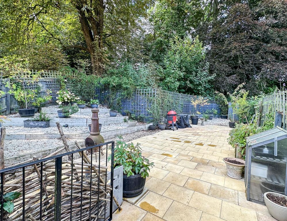 Property photo 2 of 18 Img_2430.Jpg