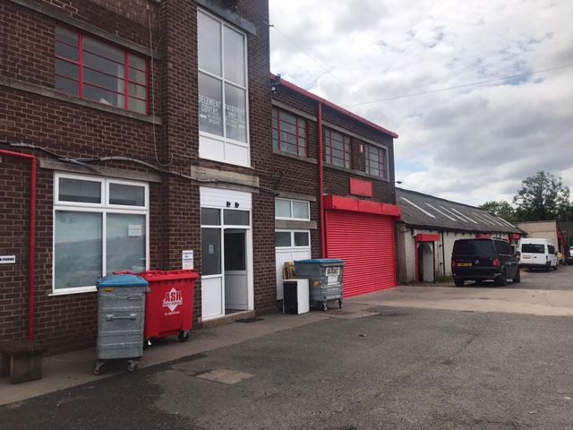 Property photo 2 of 8