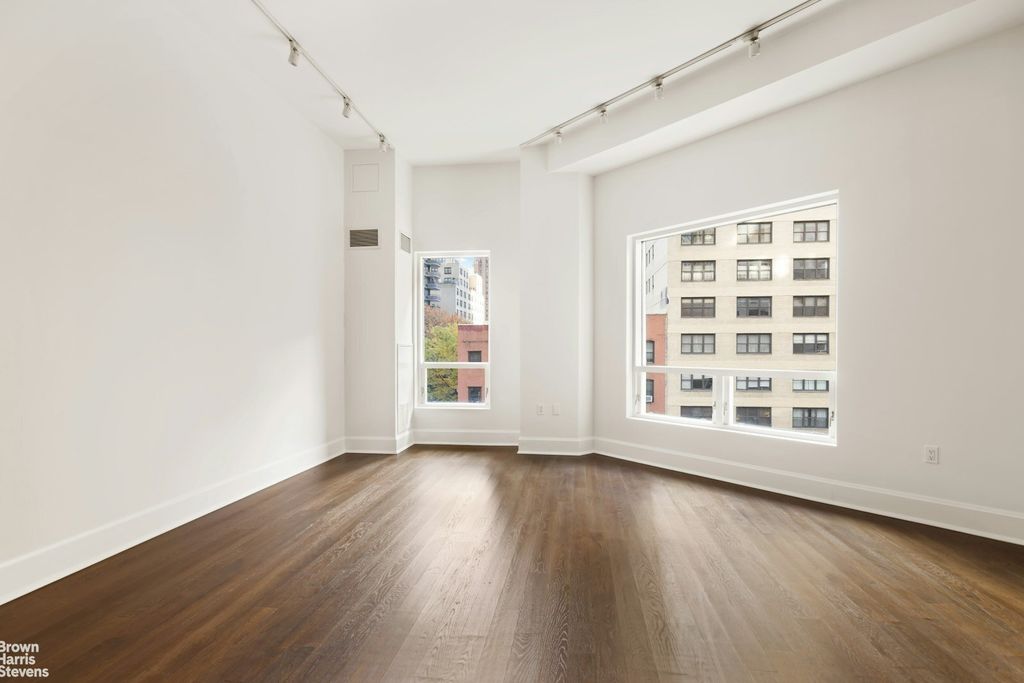 Property photo 2 of 16 <Alttext/>
