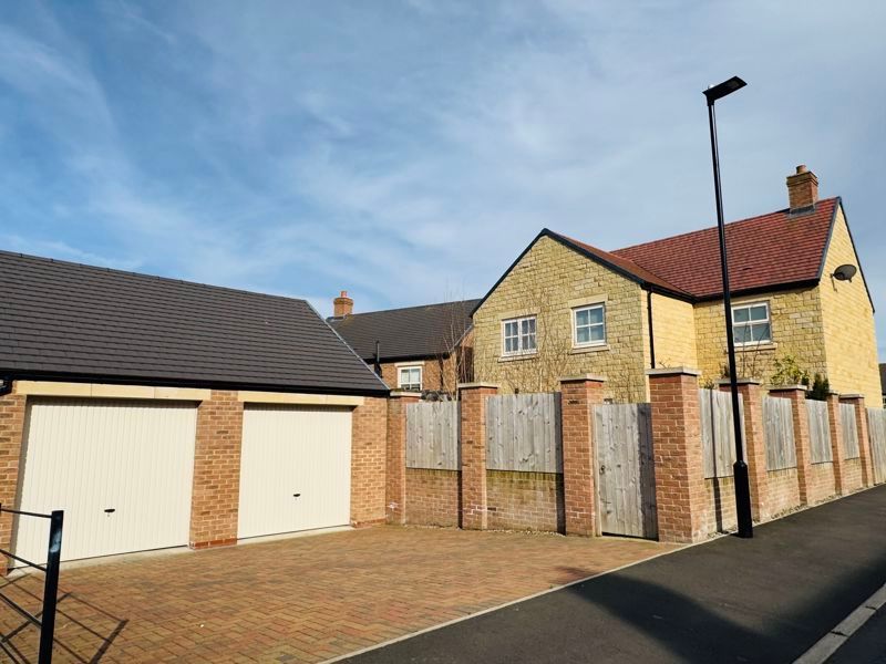 Property photo 3 of 23 Photo 2