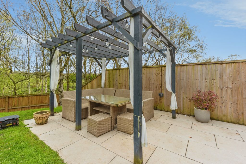 Additional image 5 of 5 bed detached house for saleDrywood Avenue, Manchester M28