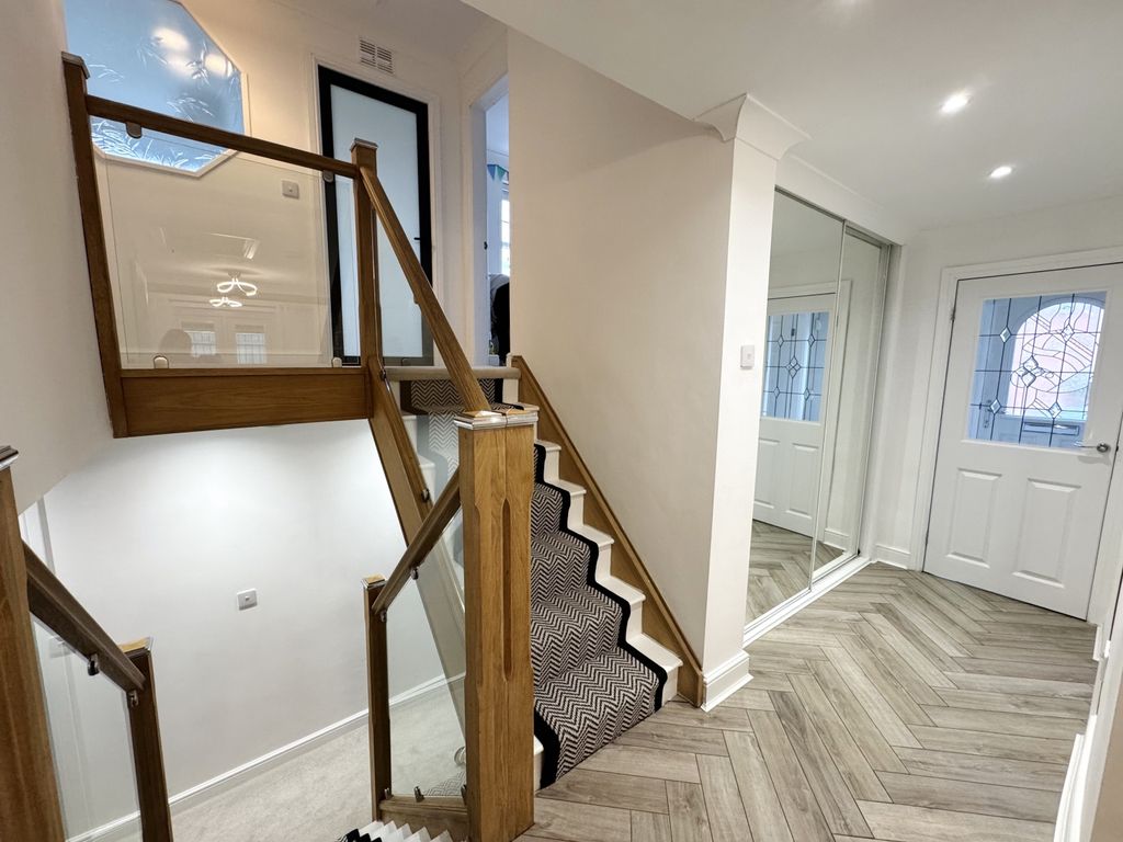 Property photo 3 of 25 Img_1316