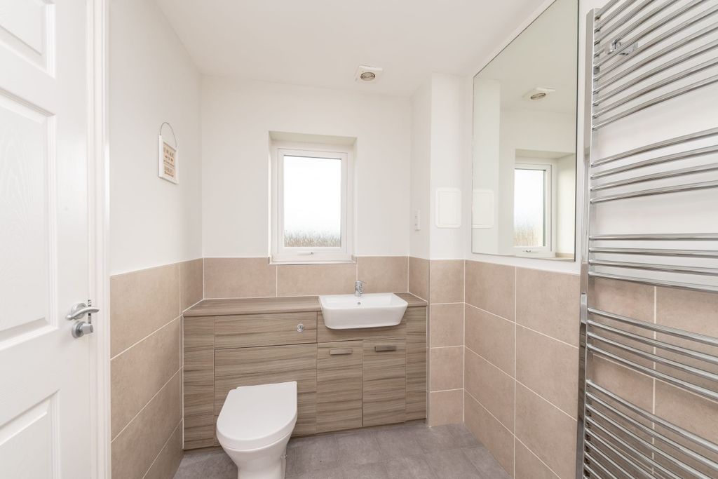 Property photo 2 of 15 Photo 2