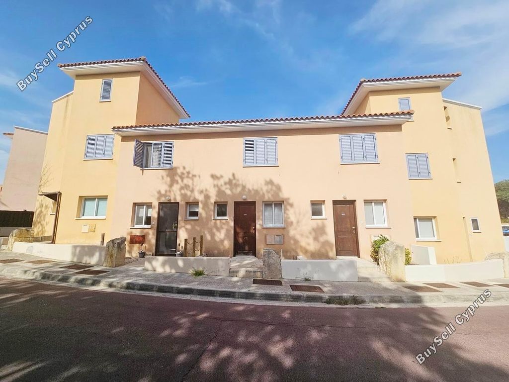 Property photo 3 of 48