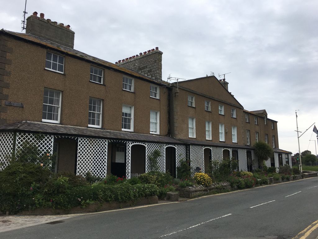 Property photo 2 of 5