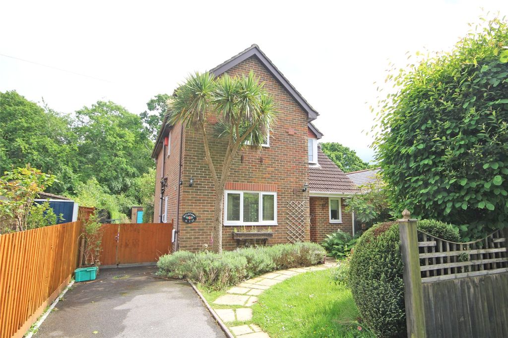 Property photo 1 of 16 Picture No. 21