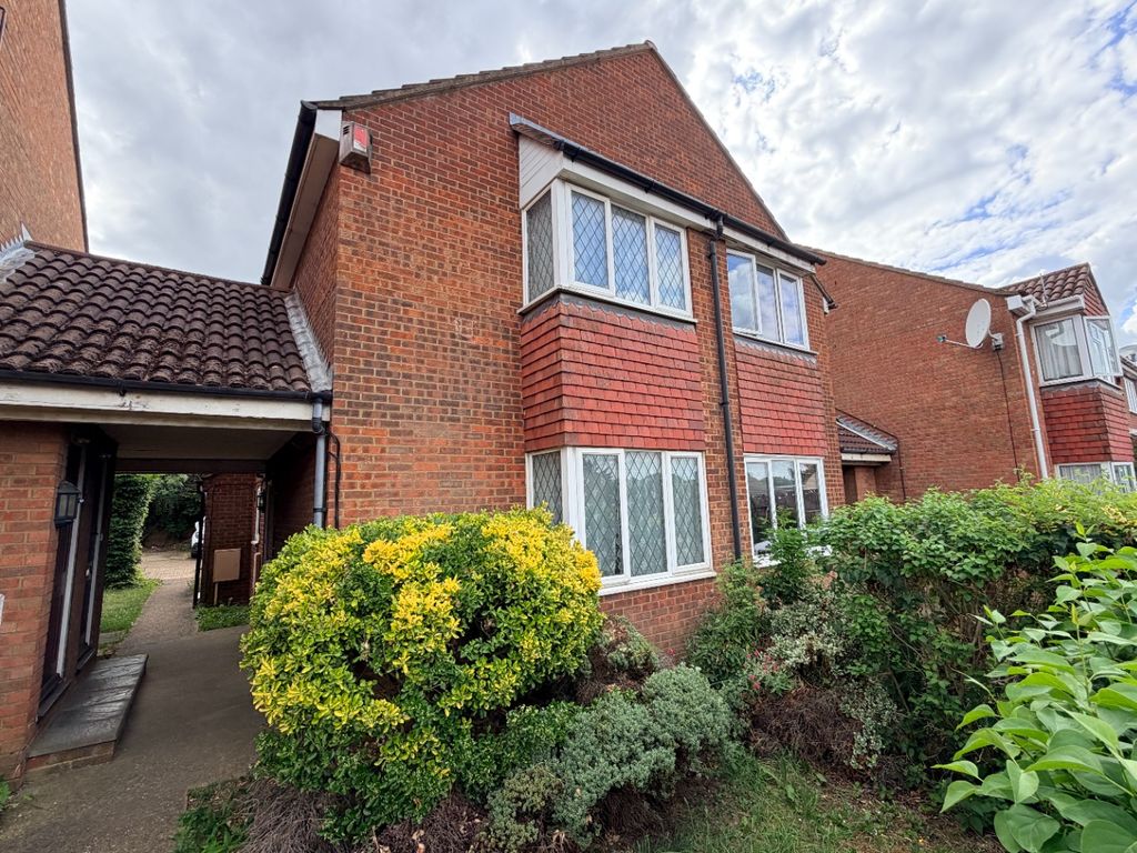 Property photo 1 of 13 5296210