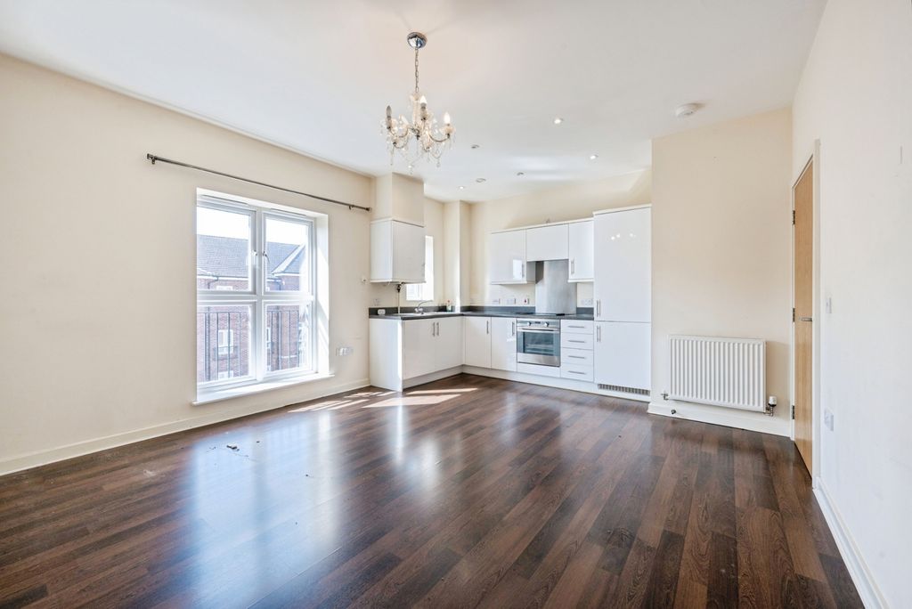 Property photo 2 of 16 Pbox-Img.Jpg