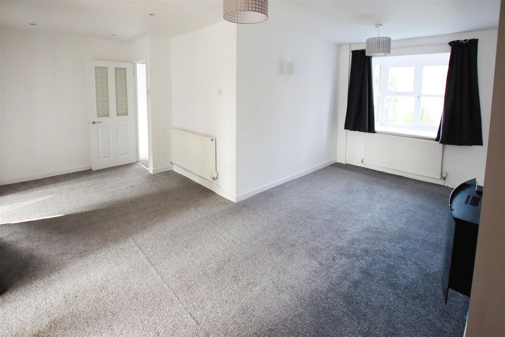 Property photo 3 of 8 Img_3800.Jpg