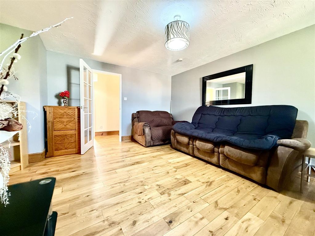 Property photo 3 of 9 Img_9852.Jpg