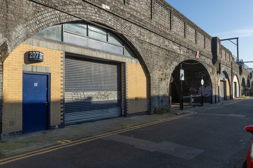 Property photo 1 of 5 An Aerial Image Showing Multiple Arches Next To Each Other.