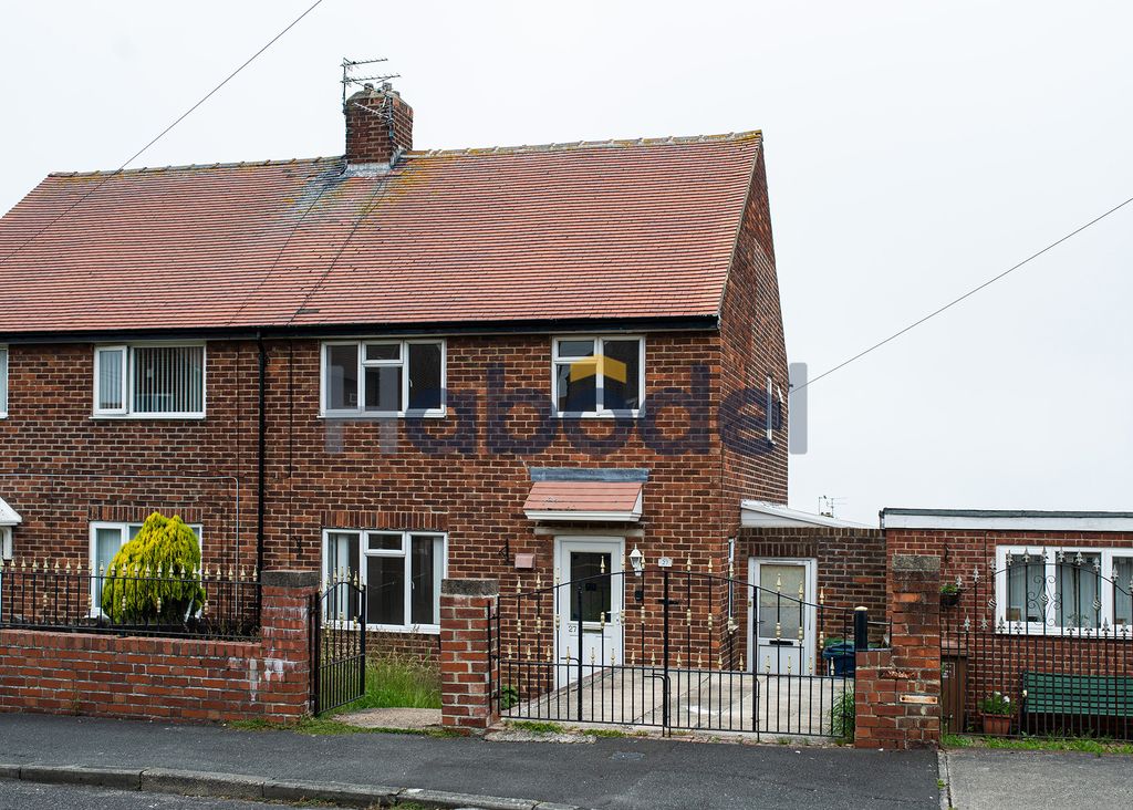 Property photo 1 of 8
