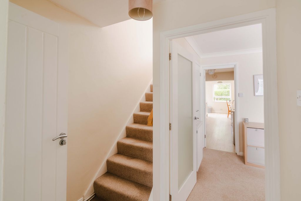 Property photo 3 of 23 16