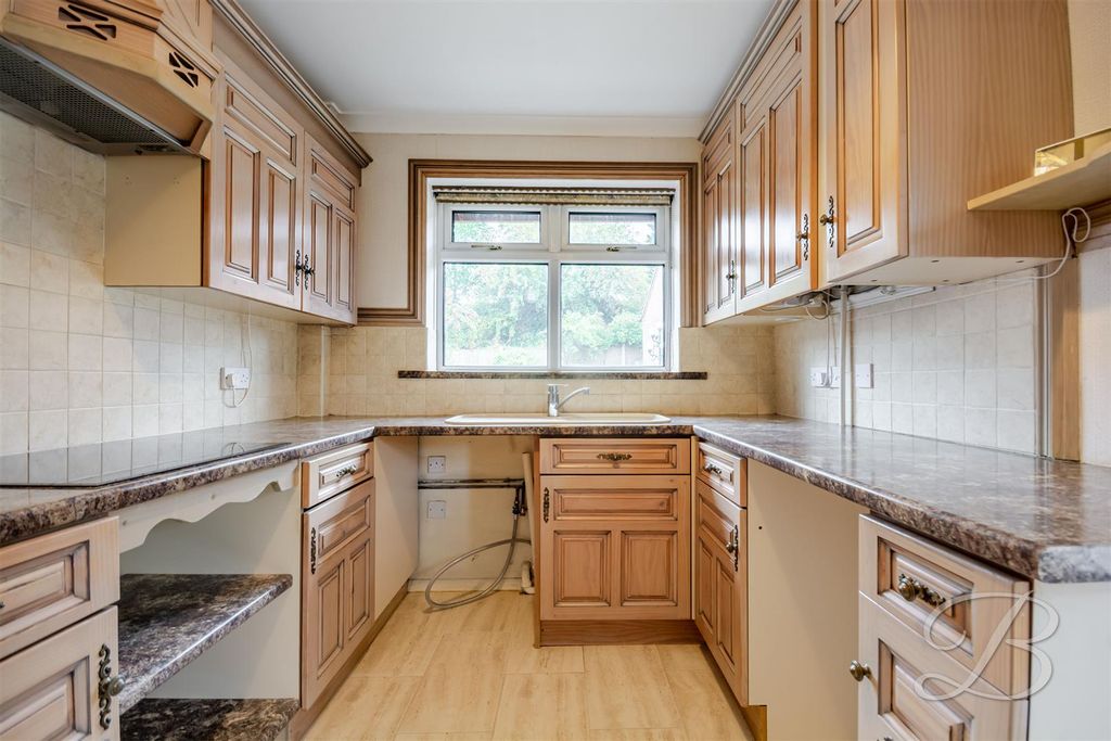 Property photo 2 of 28 Ccltd-18.Jpg