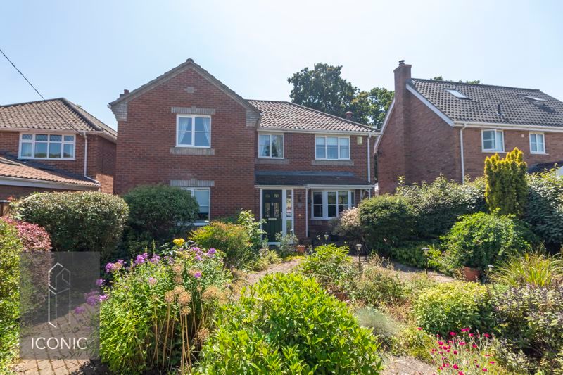 Property photo 1 of 9 Photo 2