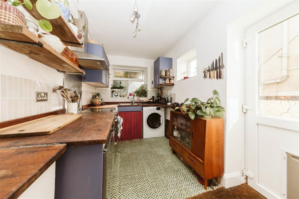 Property photo 3 of 10 Ks2B2905.Jpg