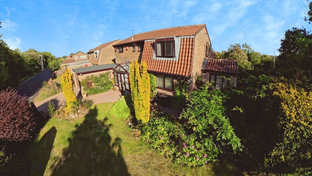 Property photo 2 of 24 Pbox-Img.Jpg