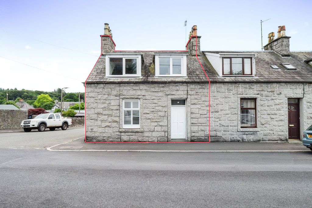 Property photo 1 of 25