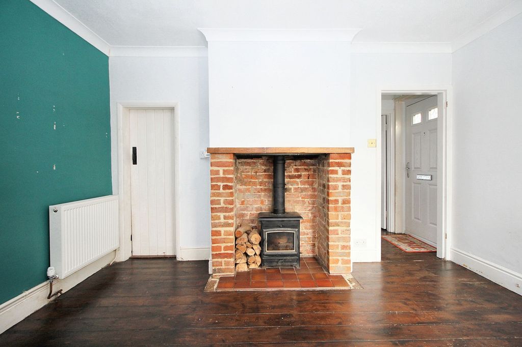 Property photo 3 of 15