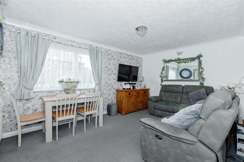 Property photo 3 of 11 Tower House_3.Jpg