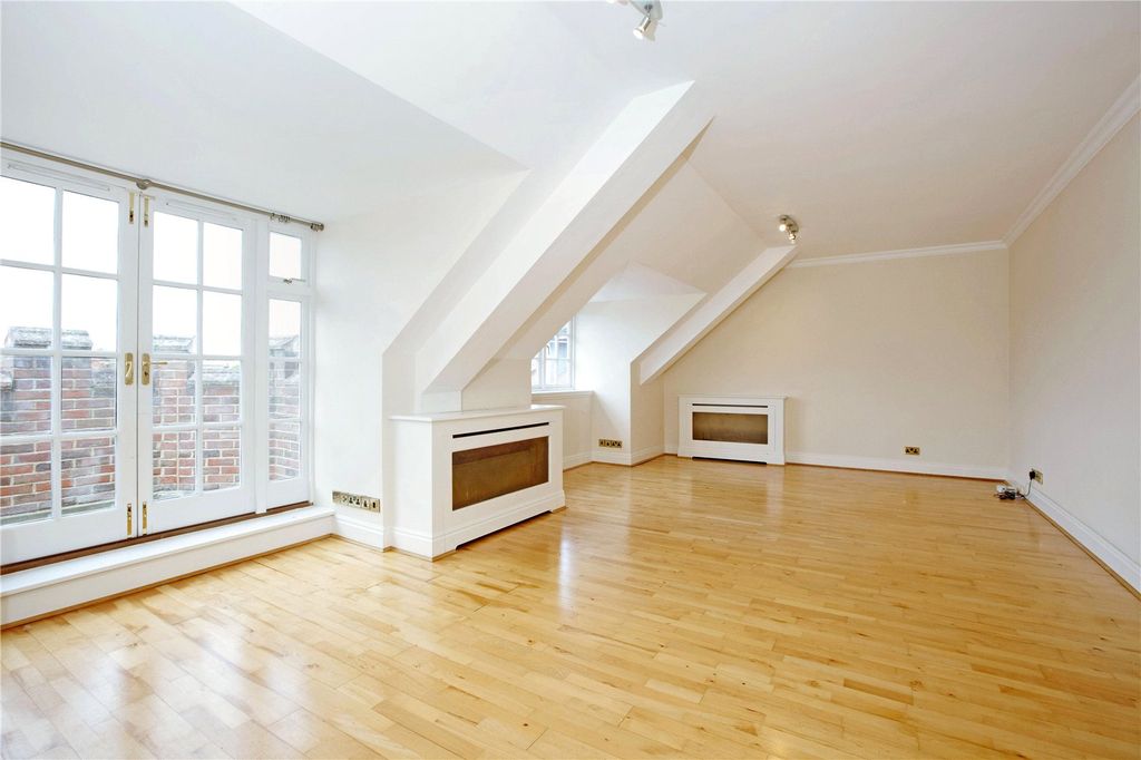 Property photo 2 of 9 Picture No. 07