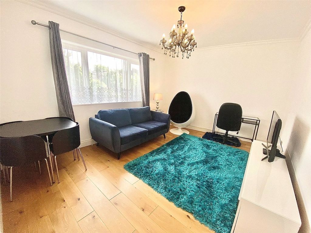 Property photo 3 of 10 Picture No. 38