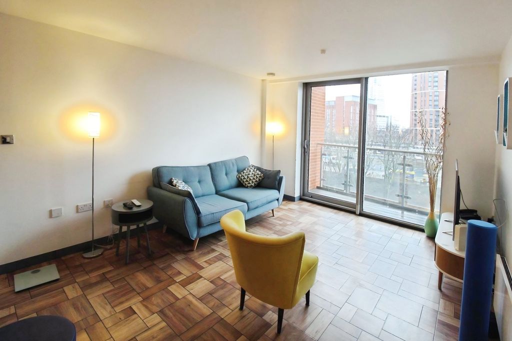 Property photo 3 of 12 Picture No. 19