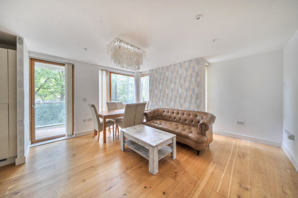 Property photo 1 of 11 Picture No. 04