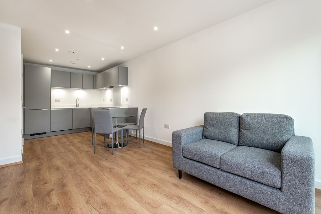 Property photo 1 of 7