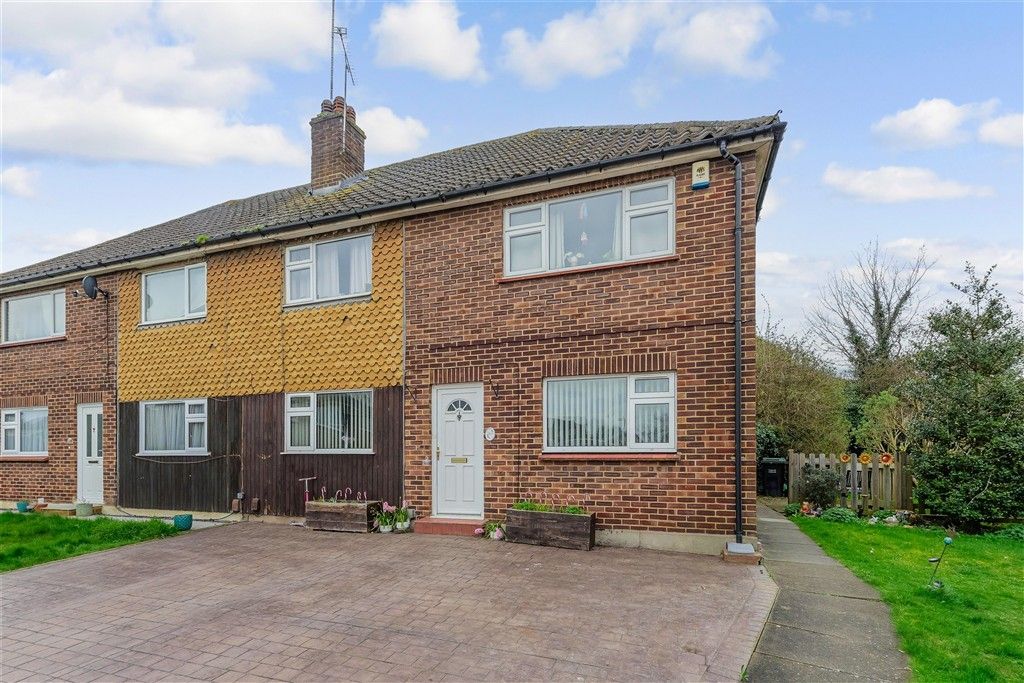 Property photo 2 of 8 External (Web)