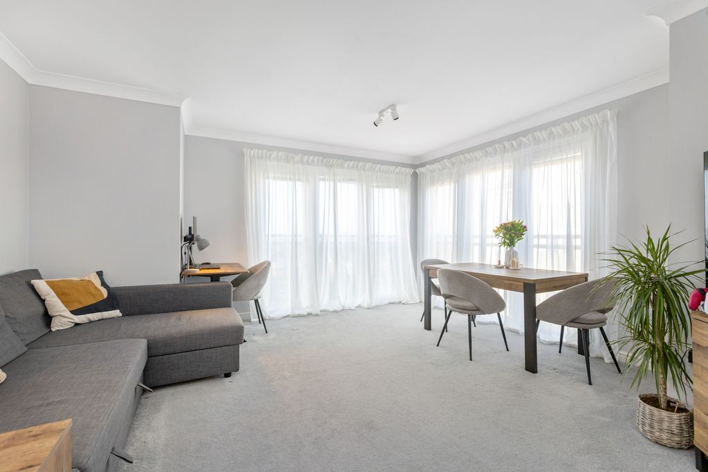 Property photo 2 of 15 Property Image 2