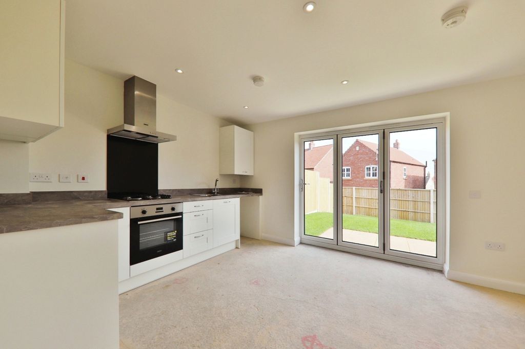 Property photo 2 of 9 2915724