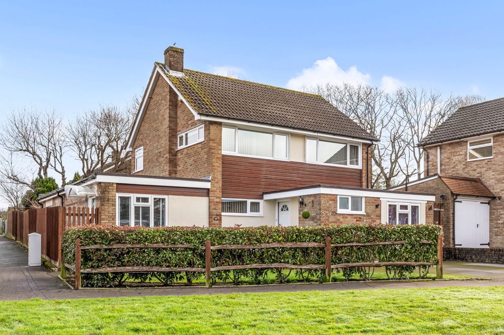 Property photo 1 of 24