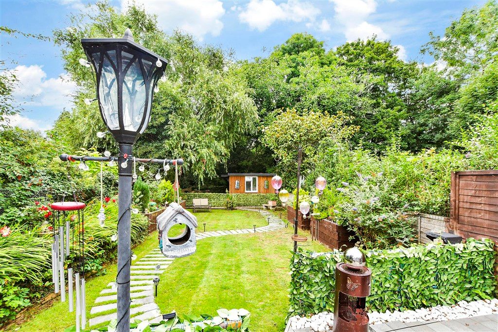 Property photo 3 of 17 External Lifestyle Photograph