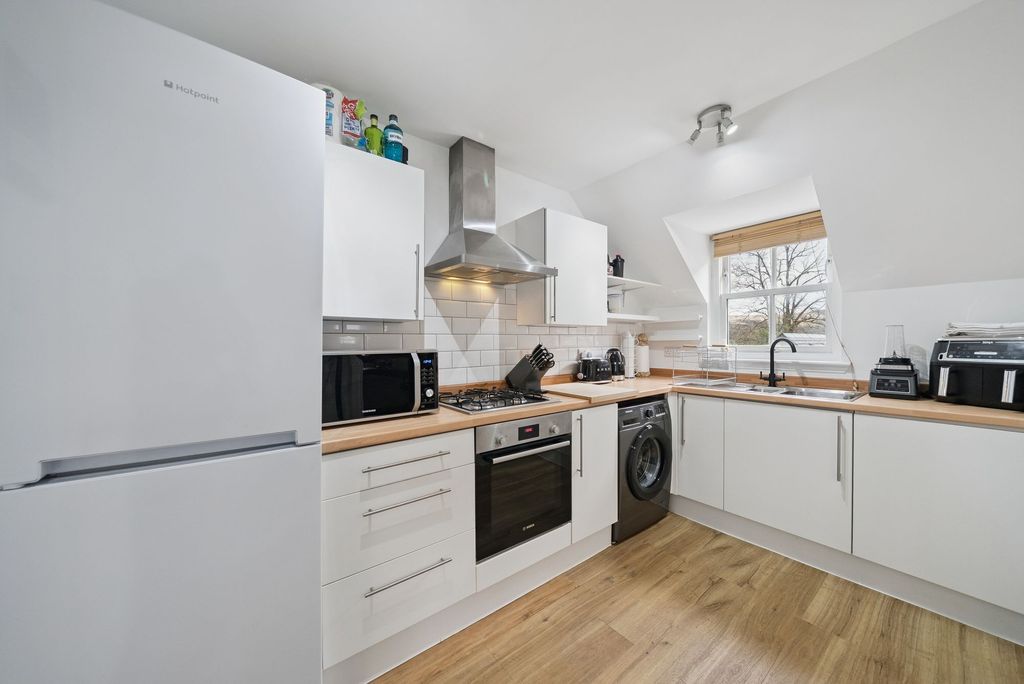 Additional image 7 of 2 bed flat for saleFlat 3 Dalandhui East, Garelochhead, Helensburgh G84