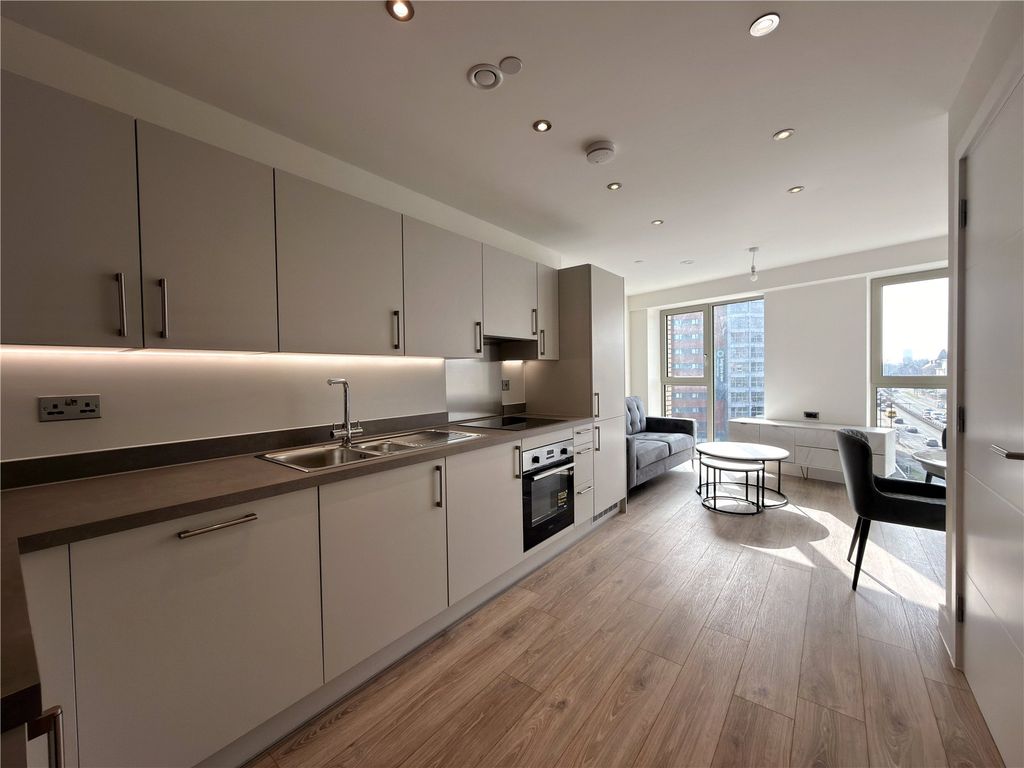 Property photo 2 of 7 Picture No. 03