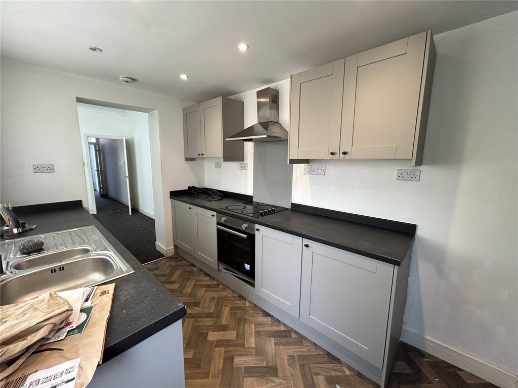 Property photo 3 of 10 Picture No. 03